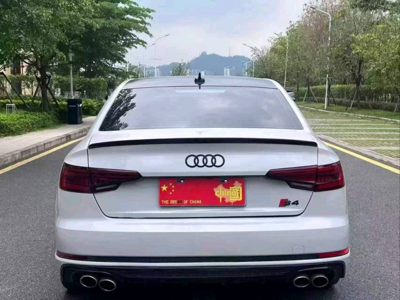 广州18年奥迪A4L5