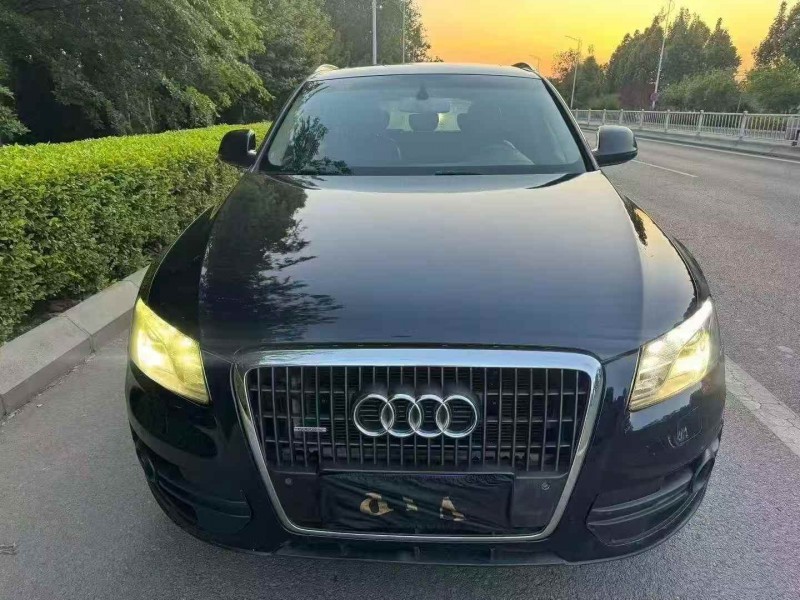 济宁10年奥迪Q51