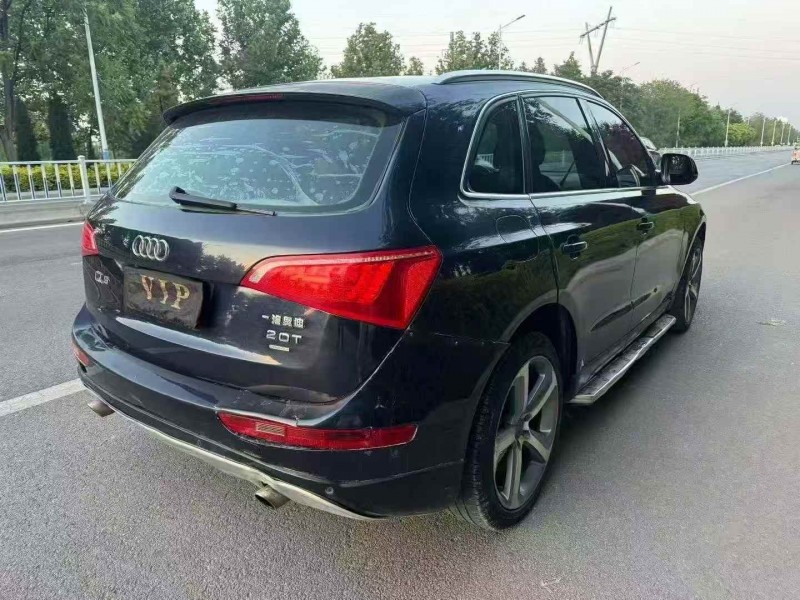 济宁10年奥迪Q54