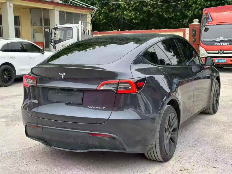 淄博24年特斯拉MODEL Y7