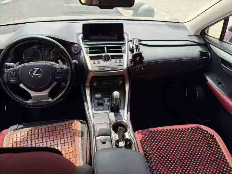 金华21年雷克萨斯NX6