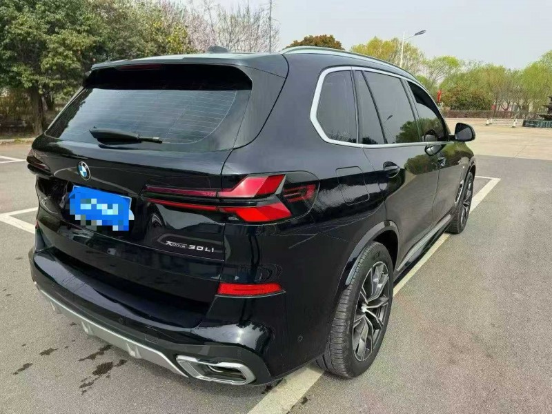济宁24年宝马X58