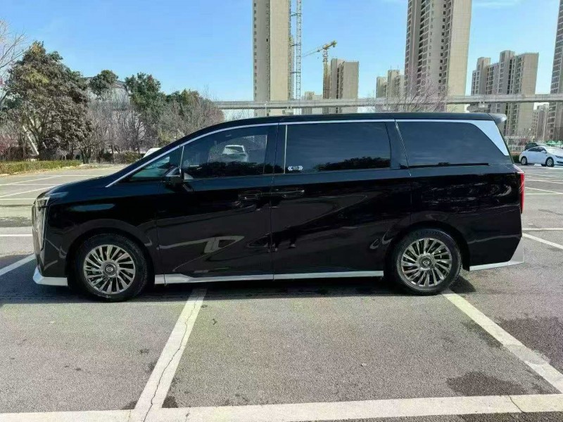 济宁22年传祺M8/GM87