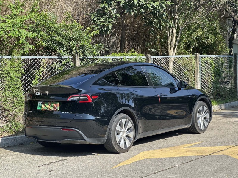 东莞23年特斯拉MODEL Y7