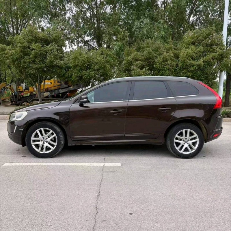 青岛17年沃尔沃XC607