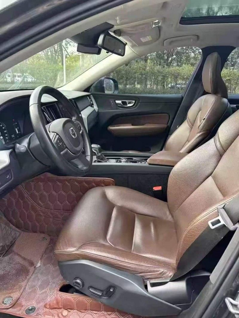 广州19年沃尔沃XC607
