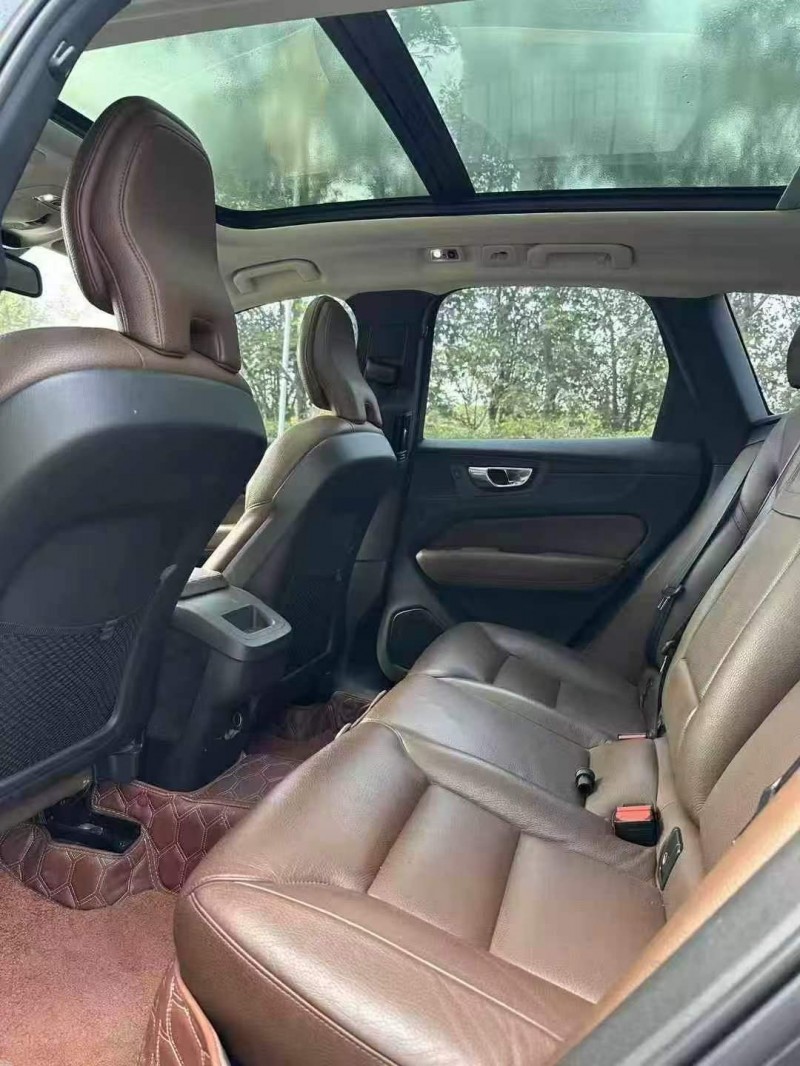 广州19年沃尔沃XC608
