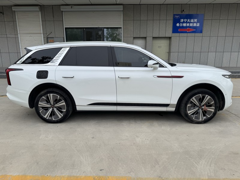 济宁22年红旗E-HS94