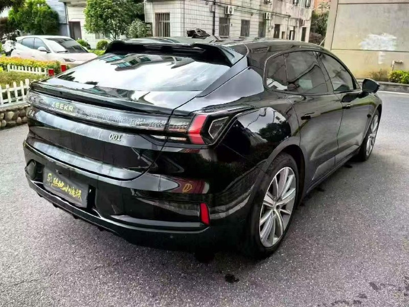 金华22年极氪汽车0017