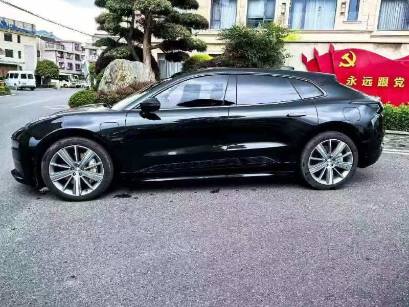 金华22年极氪汽车0018