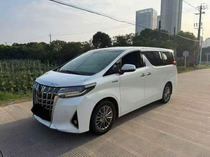 连云港20年丰田埃尔法2