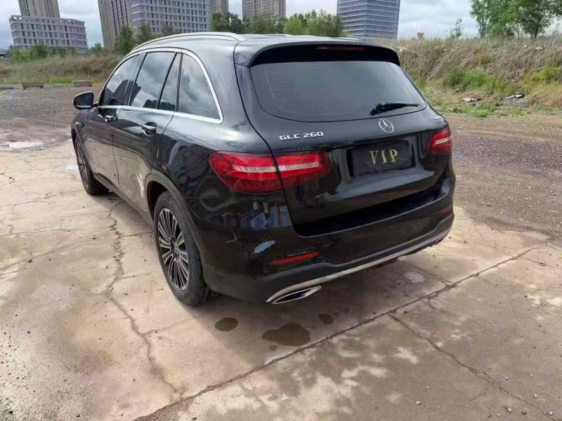 东营18年奔驰GLC8