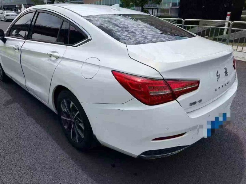 湖州11年红旗H56