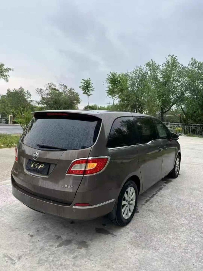 东营12年别克GL88