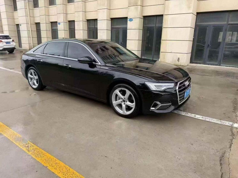 济宁24年奥迪A6L3