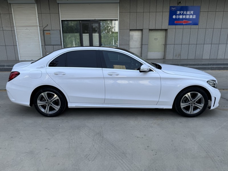 济宁20年奔驰C8