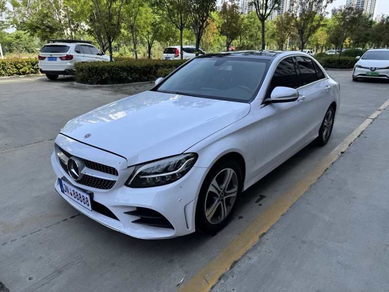 济宁20年奔驰C9