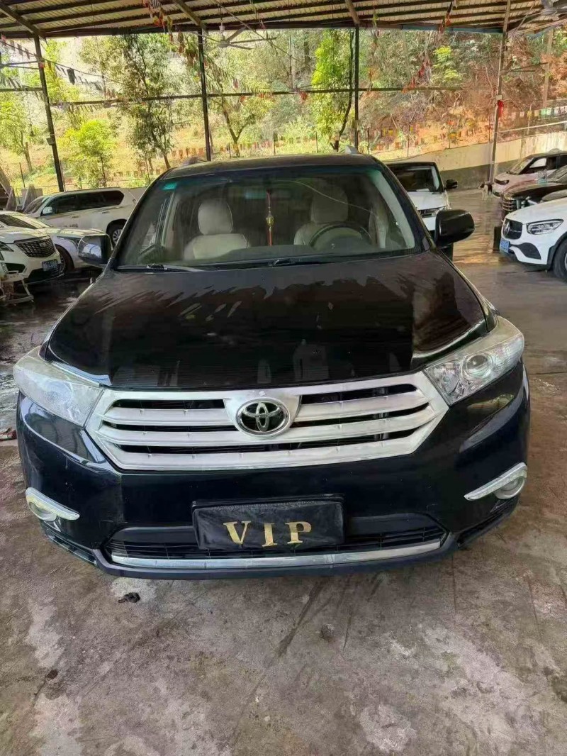 丽江14年丰田汉兰达1