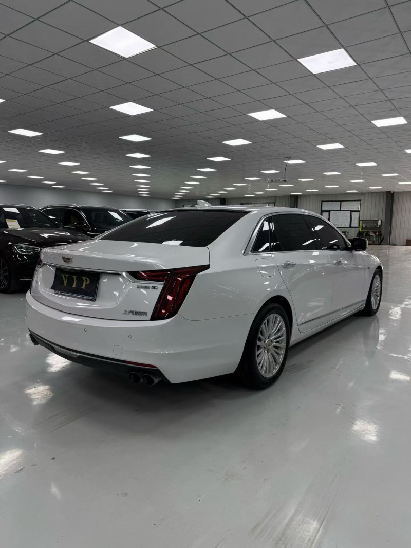 廊坊20年凯迪拉克CT64