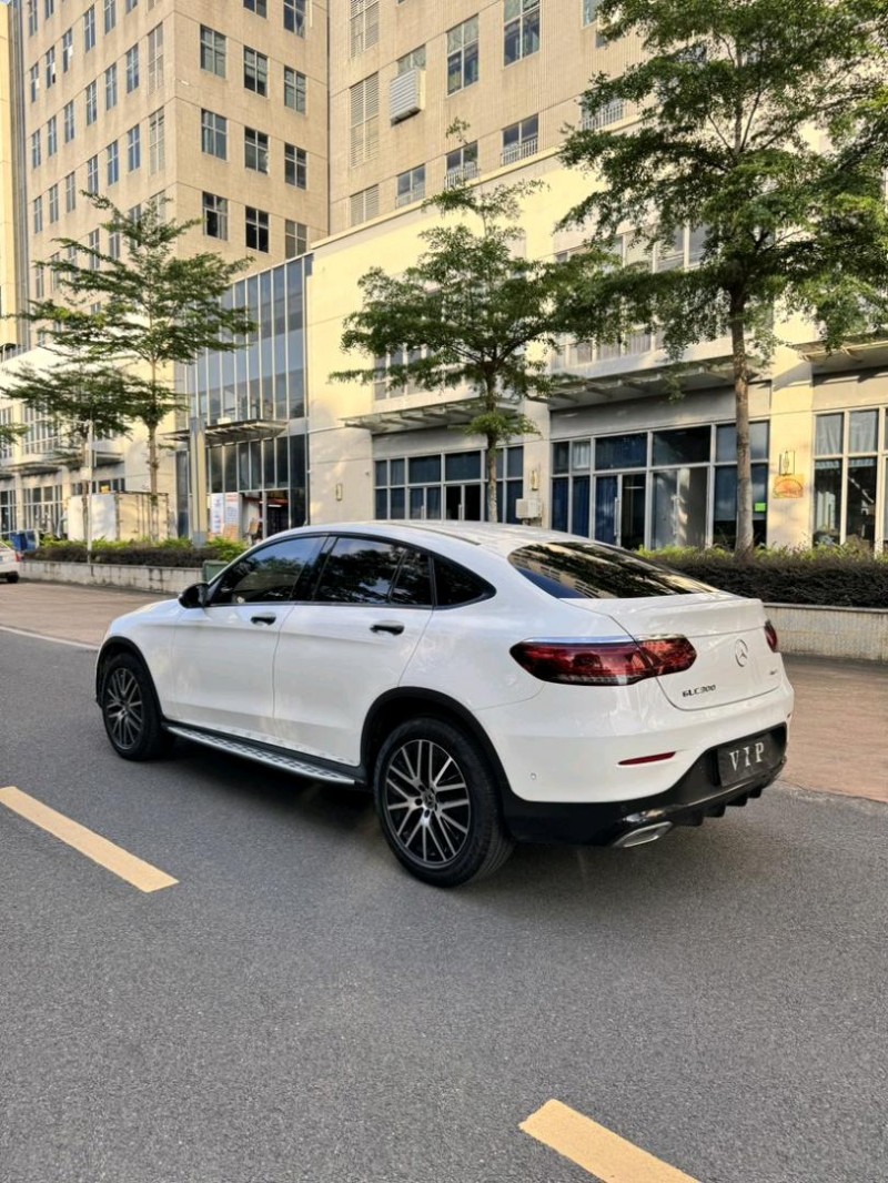 东莞21年奔驰GLC7