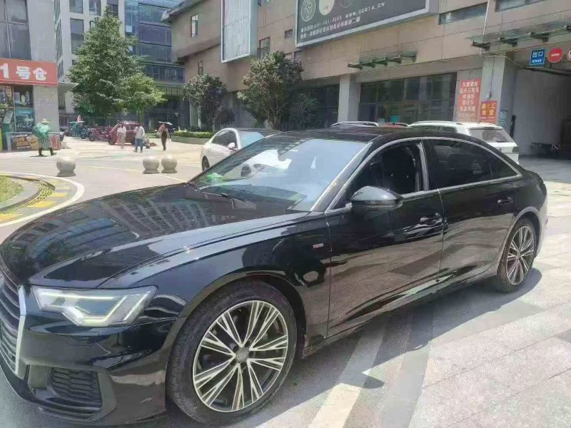 丽江21年奥迪A6L2