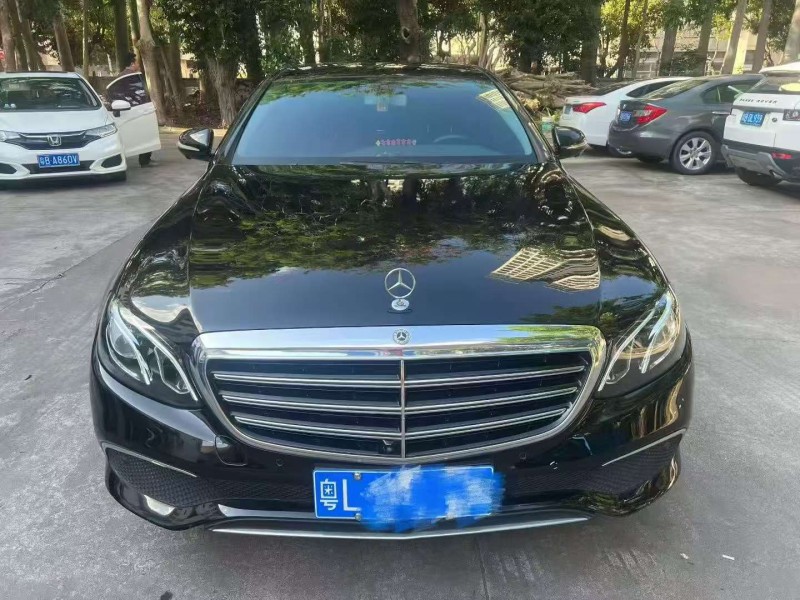 广州17年奔驰E1