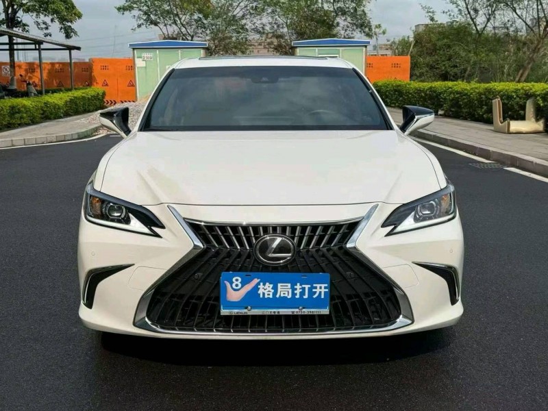 广州24年雷克萨斯ES1