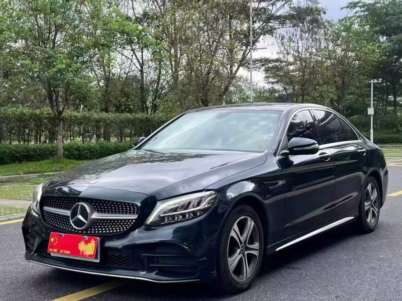 广州19年奔驰C3