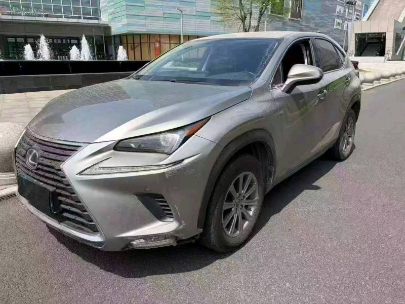宁波21年雷克萨斯NX2