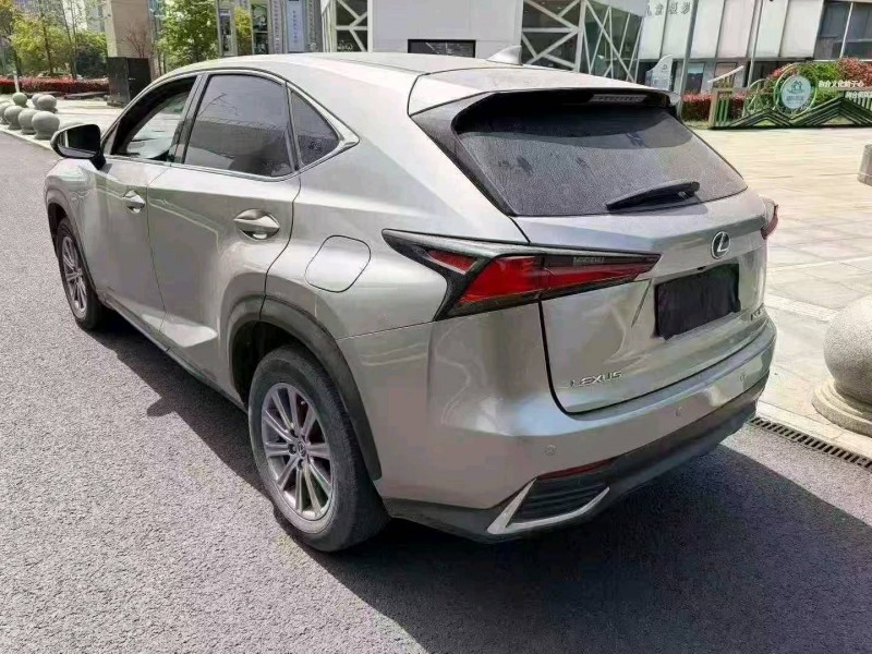 宁波21年雷克萨斯NX8