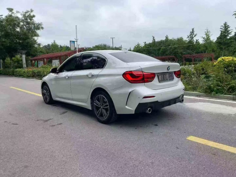 烟台23年宝马1系5