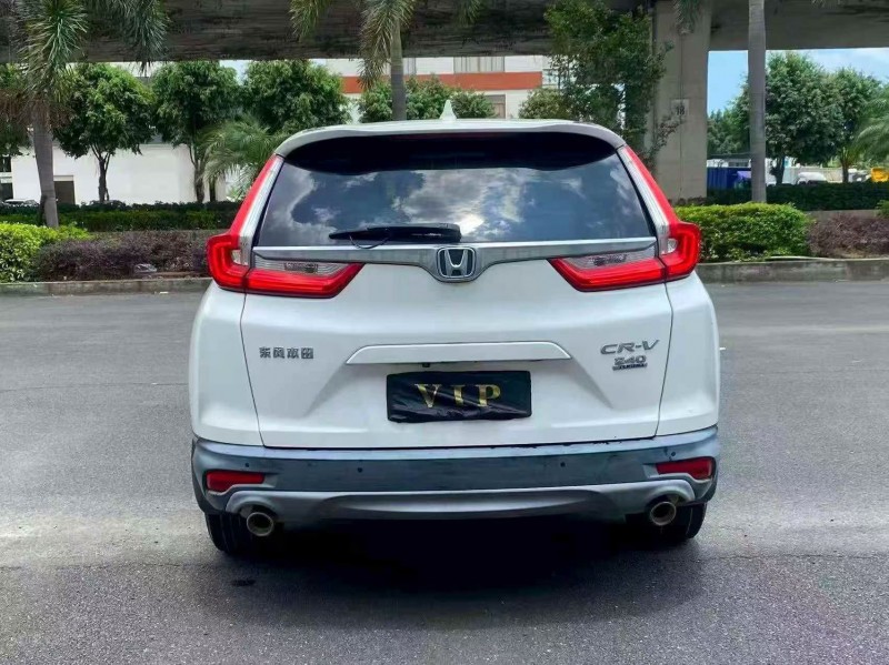 烟台17年本田CRV9