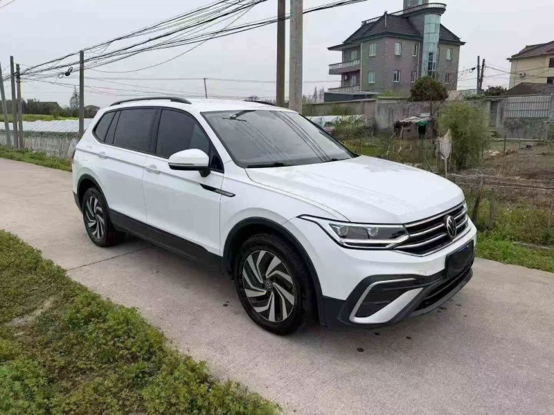 湖州22年大众途观3