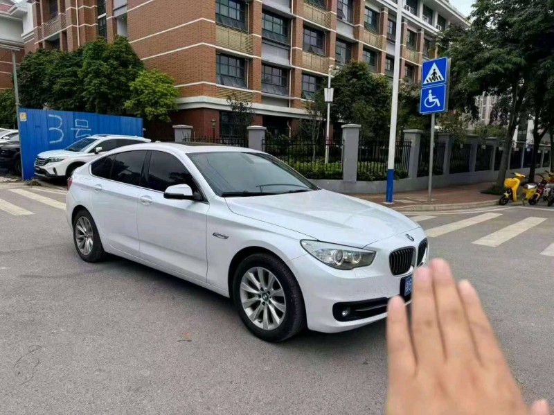 南宁17年宝马5系3