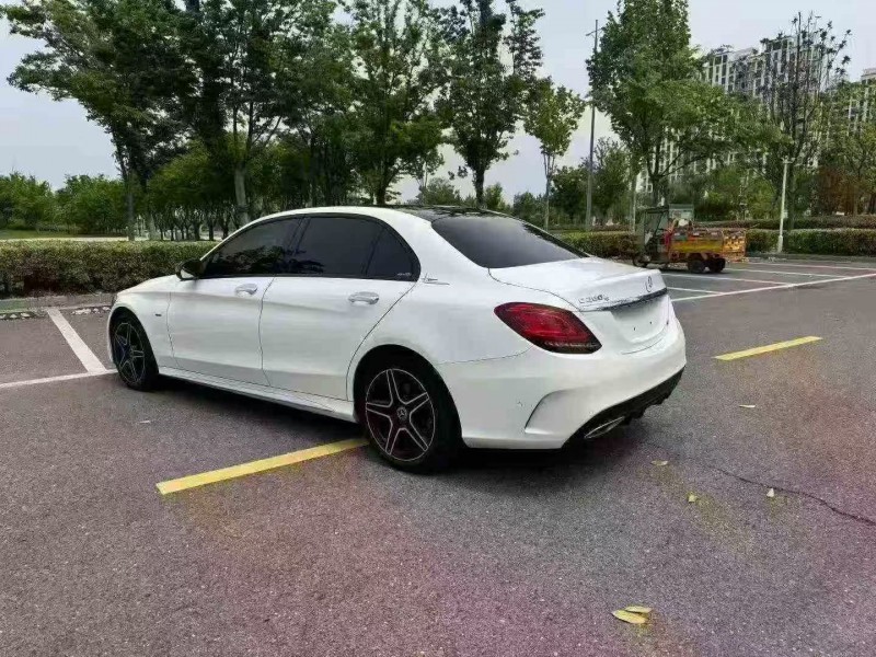 苏州21年奔驰C5