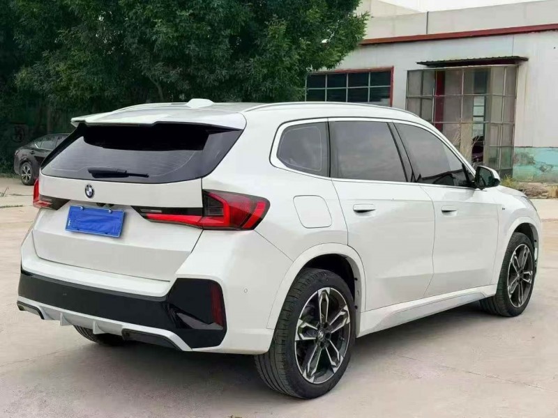 东营23年宝马X17