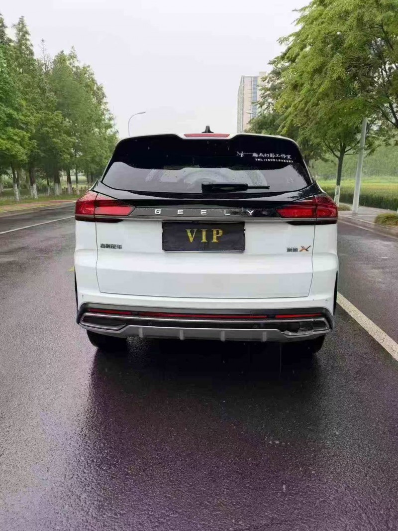 常州22年吉利博越9