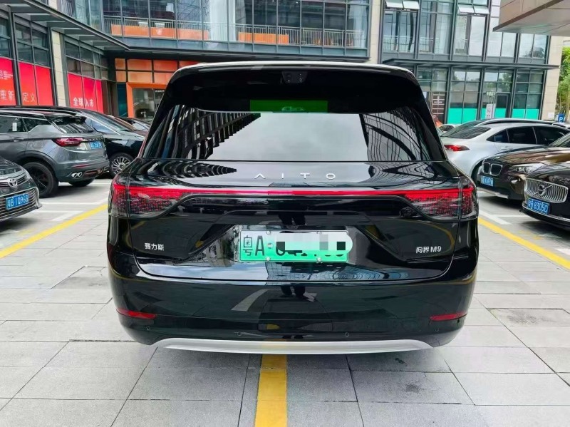 广州25年华为智选问界9