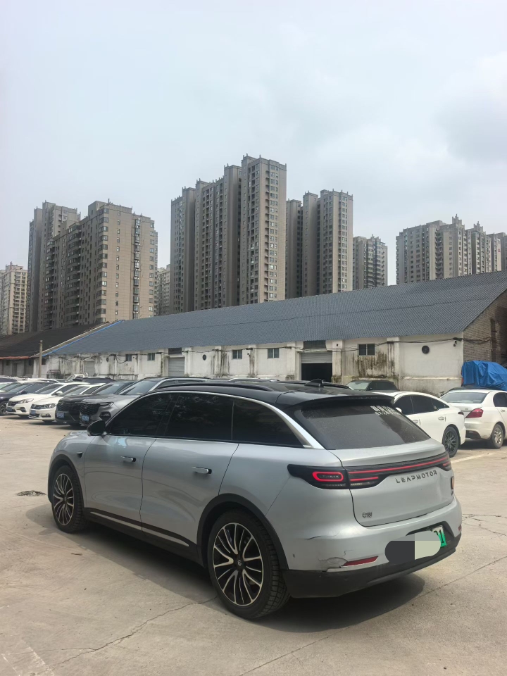 平顶山22年零跑汽车C117