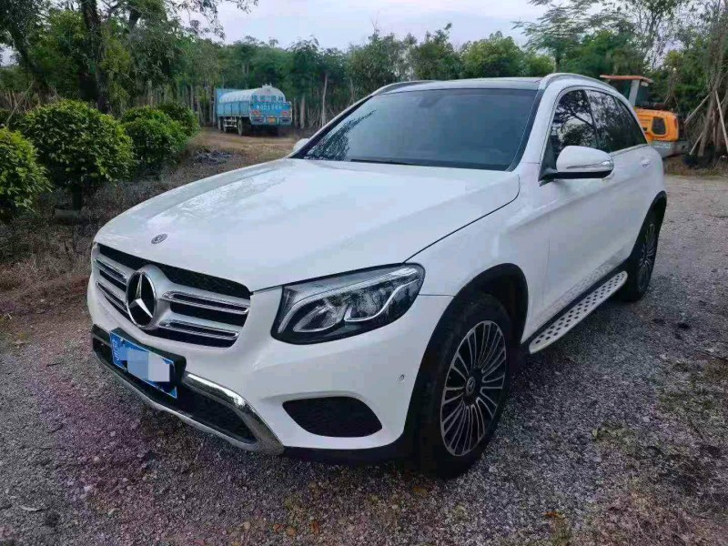 阳江17年奔驰GLC2