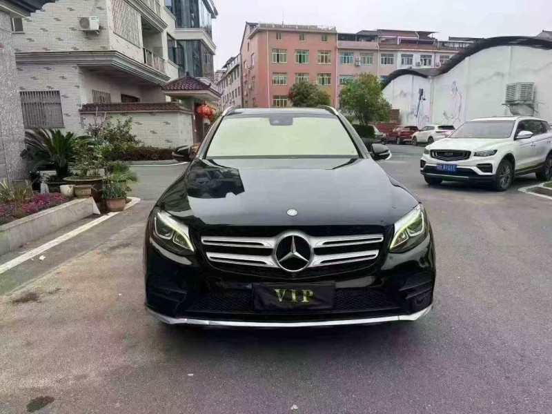 湖州17年奔驰GLC1
