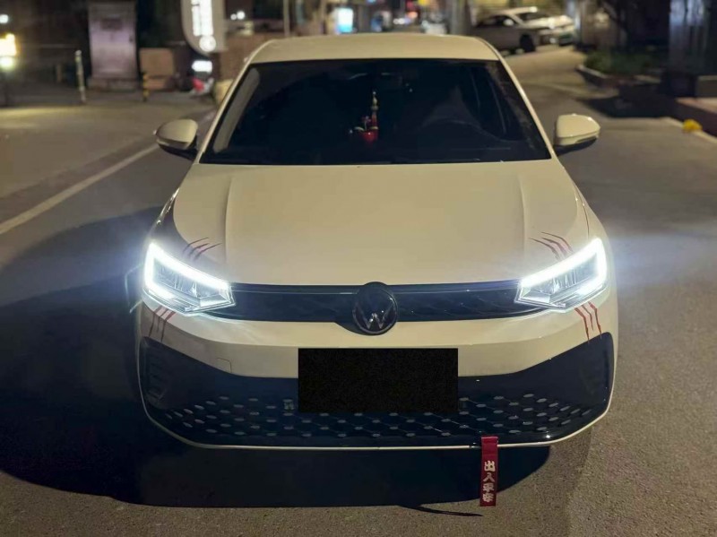 泉州26年大众朗逸1