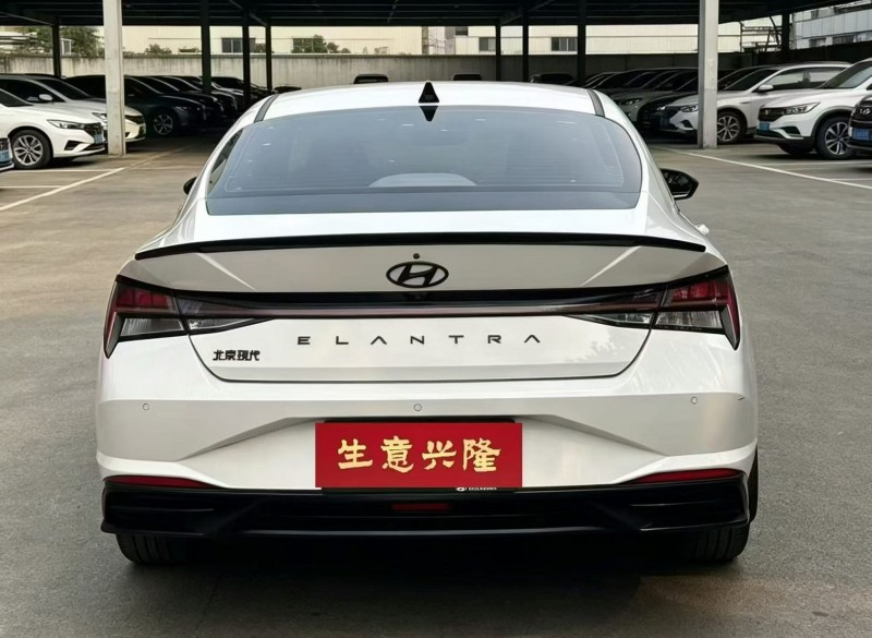 中山22年现代伊兰特6