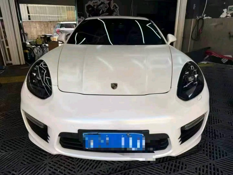 广州11年保时捷帕拉梅拉1