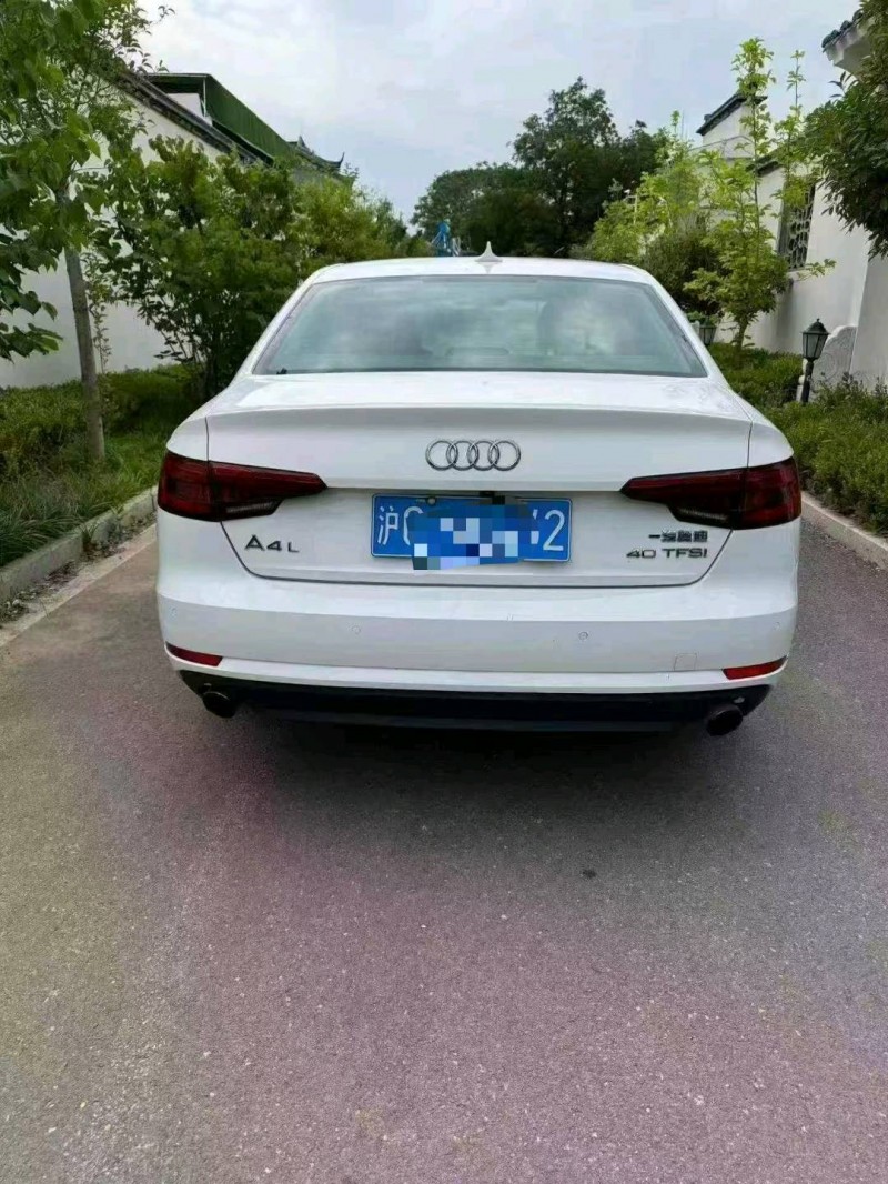 济南17年奥迪A4L5