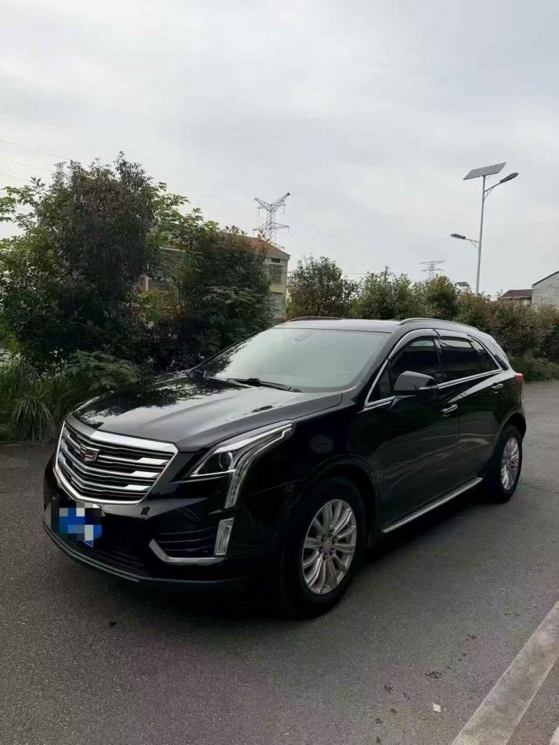 金华17年凯迪拉克XT52