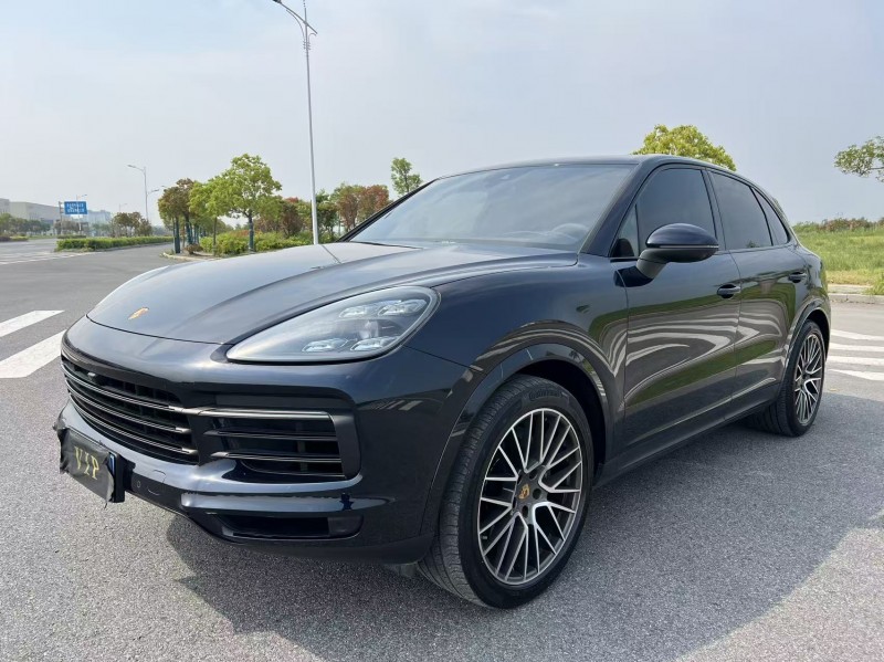 泰州22年保时捷卡宴3