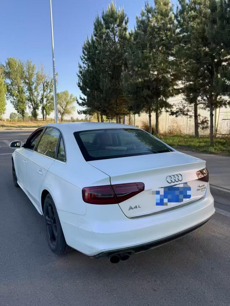 呼和浩特15年奥迪A4L7