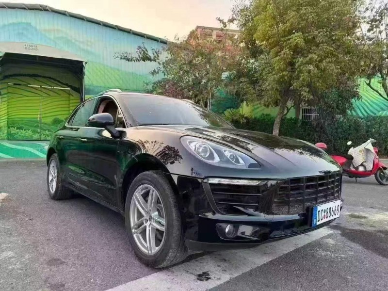 惠州15年保时捷Macan3