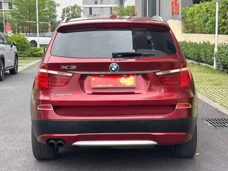 广州12年宝马X35